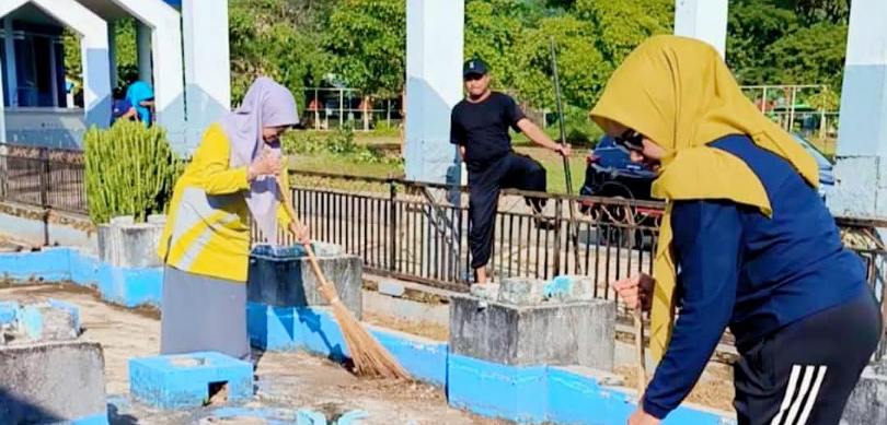 GOW Gandeng DLH Kota Bima Gelar Aksi Gotong Royong dan Penataan Taman Paruga Nae