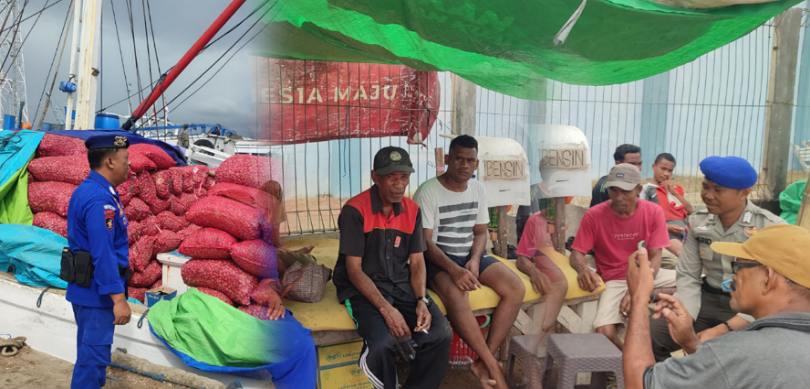 Satpolairud Polres Bima Kota Lakukan Pemeriksaan Di Pelabuhan Bima Saat Aktivitas Bongkar Muat Barang